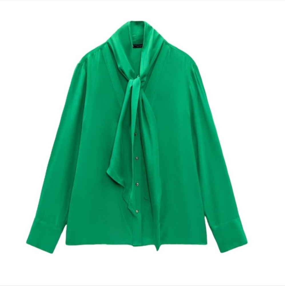 NWT  Zara Spring 2022 Kelly Green Tie Neck Bow Blouse - S